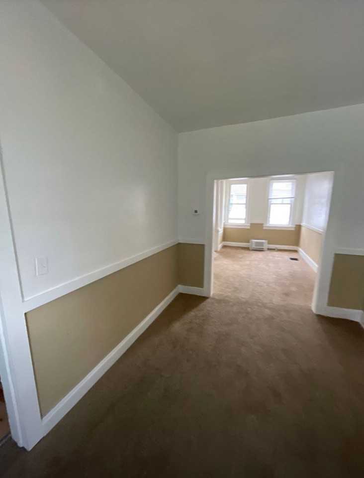 3005 Oakford Ave - Photo 3 of 8