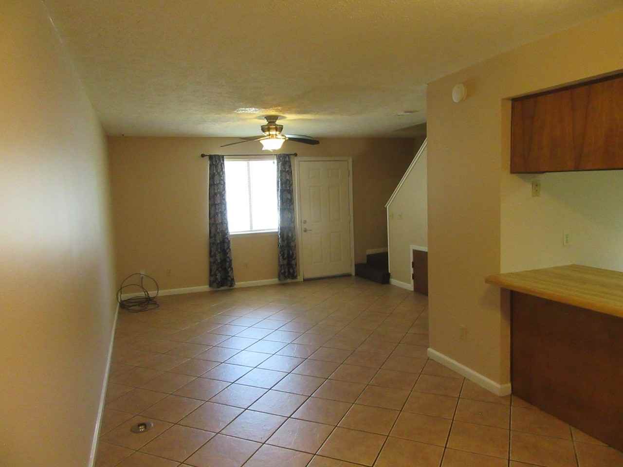 802 West St - Photo 6 of 21
