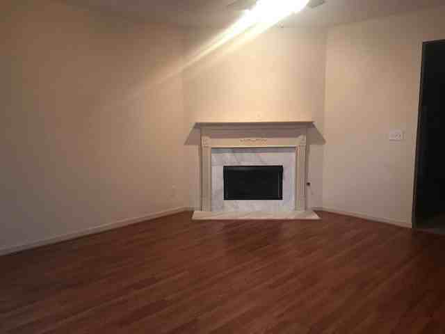 105 Patty Ln - Photo 3 of 12