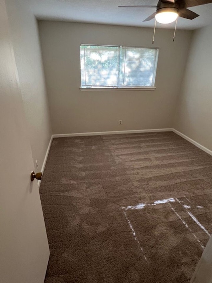 503 Cutty Trl - Photo 7 of 8