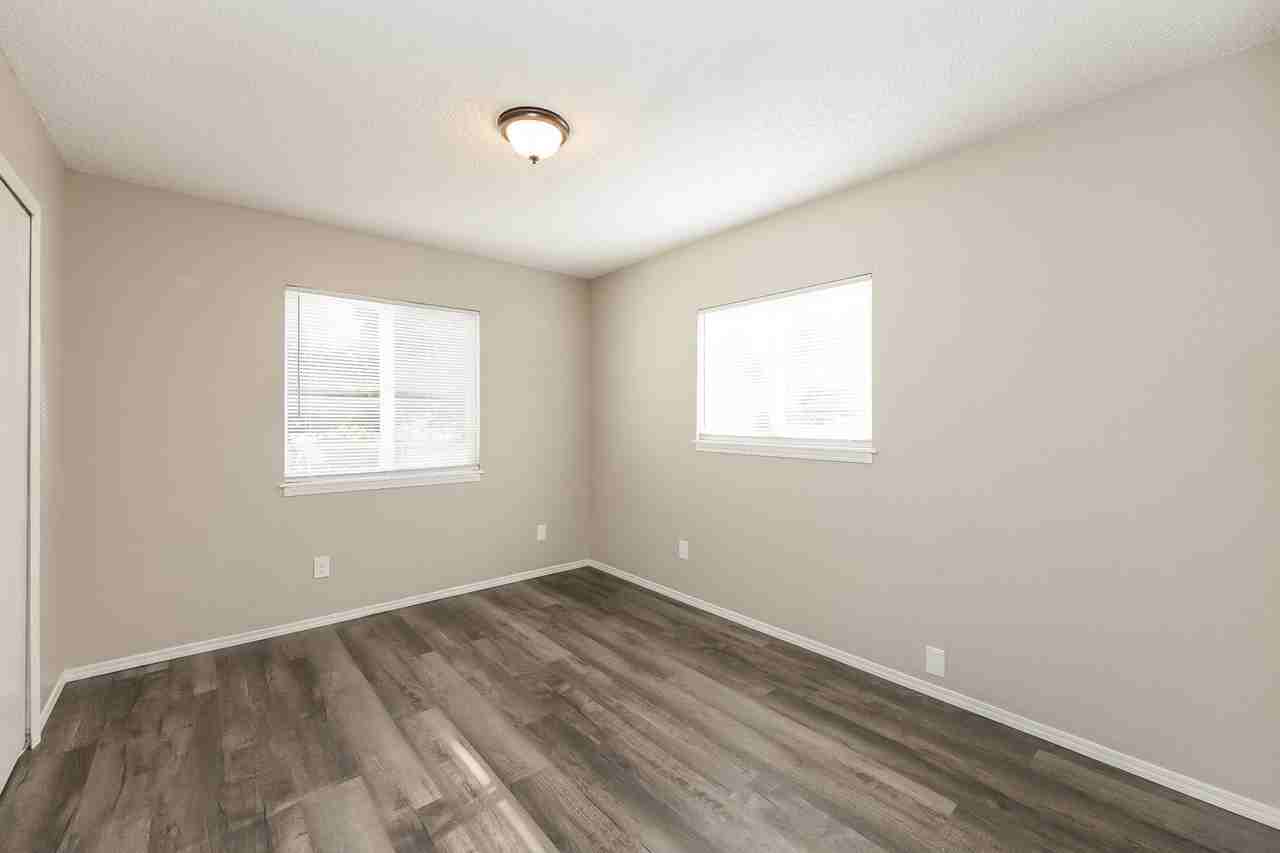 1177 Mazatlan Circle - Photo 3 of 12