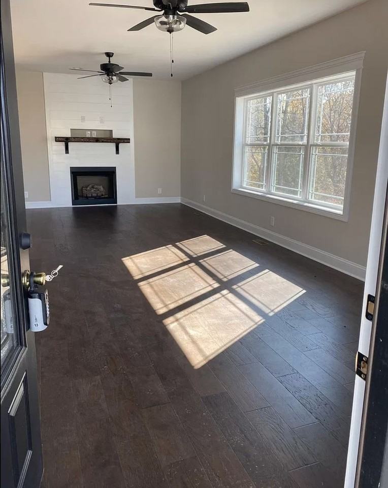 2331 Davidson Graveyard Rd - Photo 2 of 17