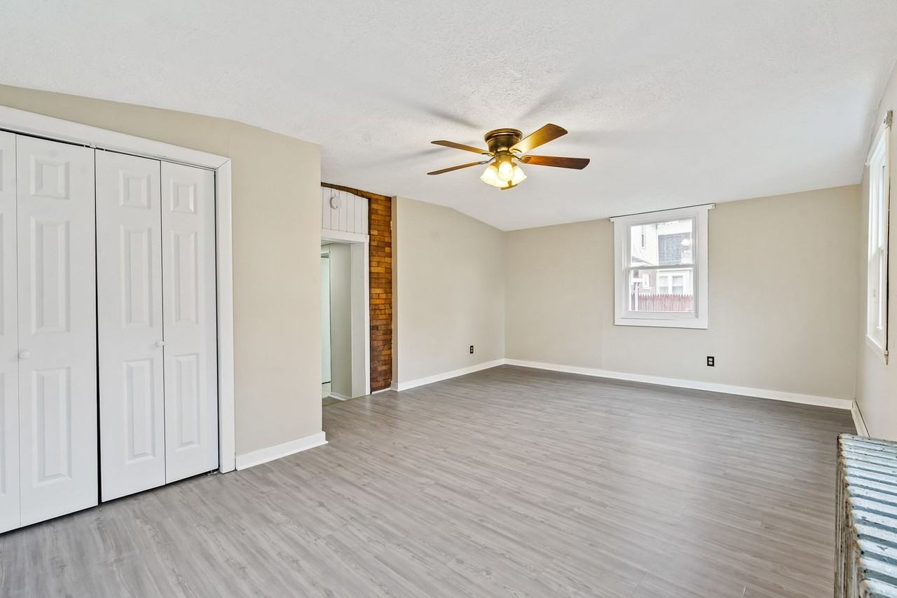 139 Brightwood Avenue - Photo 3 of 27