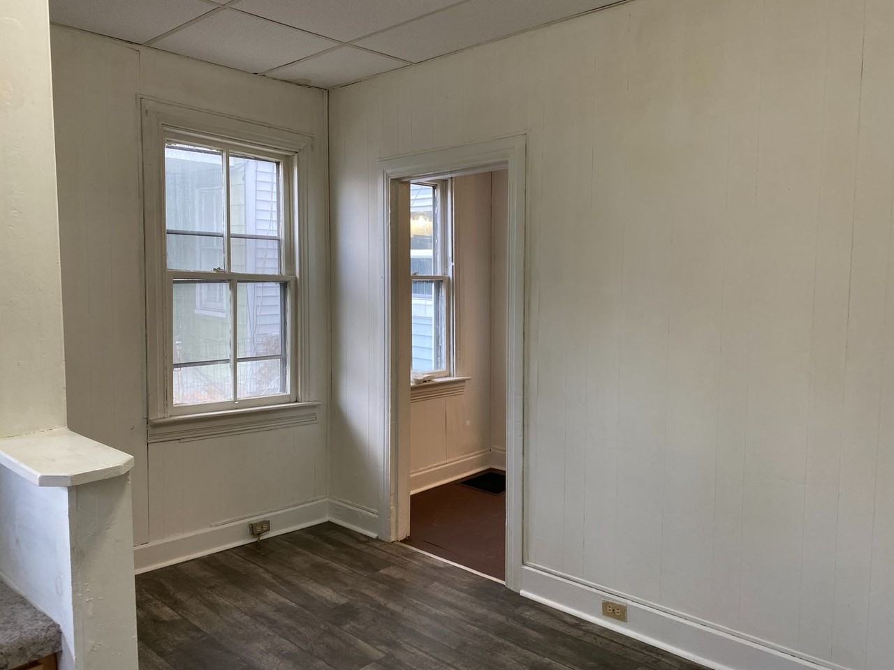 684 E Philadelphia St - Photo 3 of 9