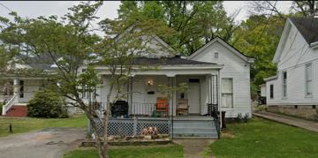 featured image of 205 Clay St