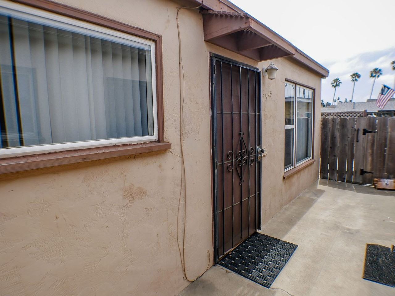 5159-5159 1/2 W. Point Loma Blvd. - Photo 3 of 20