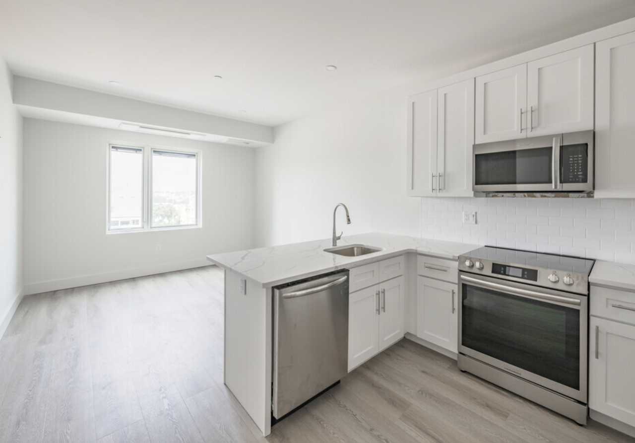 34 Knight Street - Photo 2 of 14