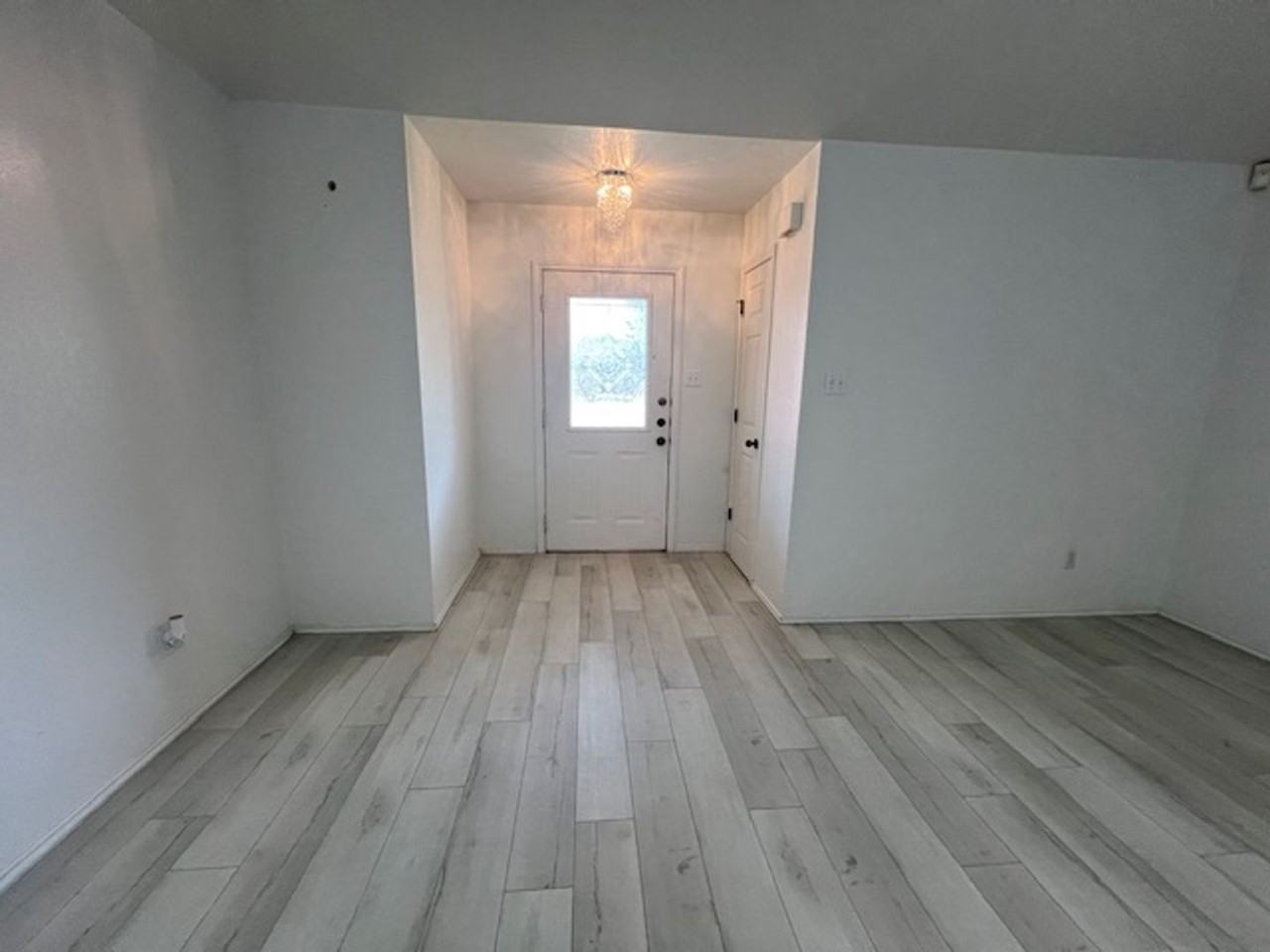 5317 Western Plains Ave - Photo 2 of 18