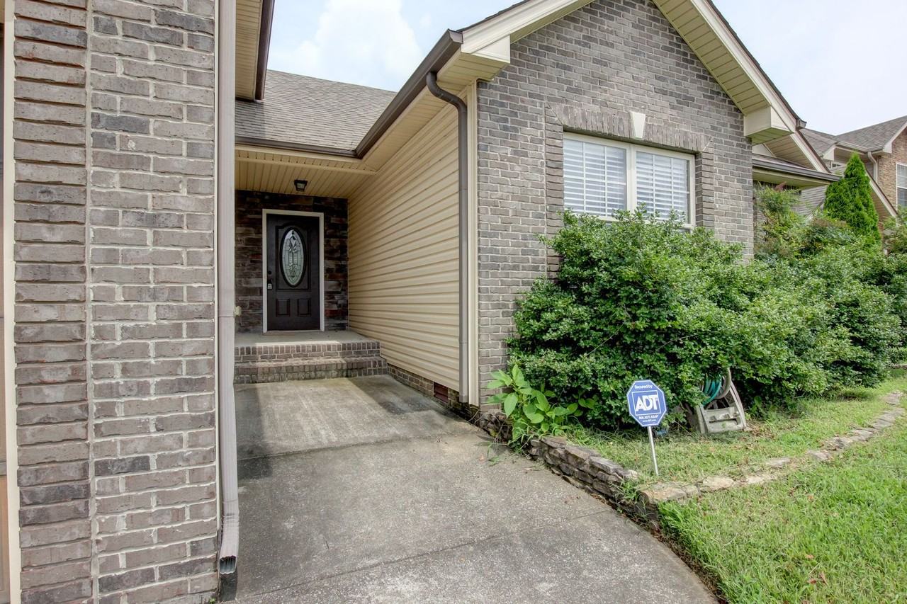 1403 Raven Rd - Photo 4 of 50