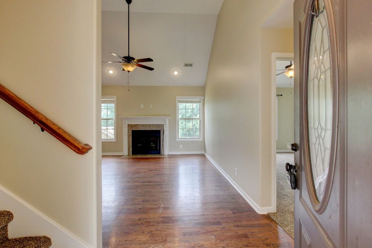 1403 Raven Rd - Photo 6 of 50