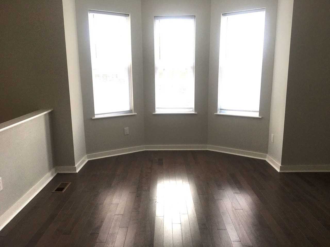 5409 Christian St - Photo 7 of 11