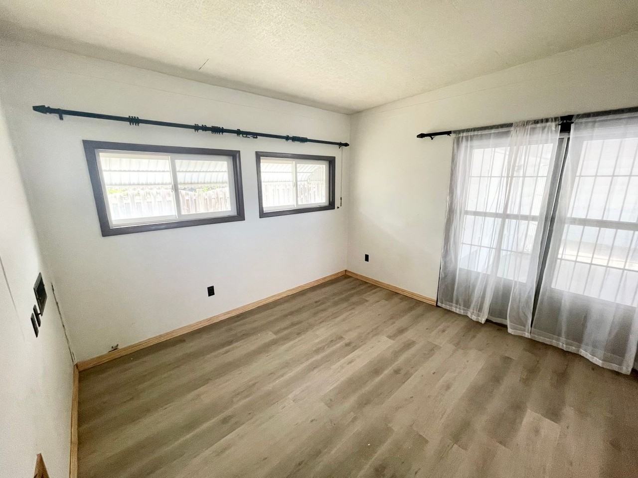 621 N Kimball Ave - Photo 3 of 22