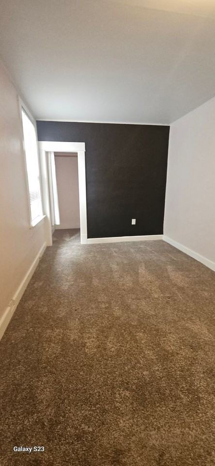 3514 N 7th St - Photo 6 of 14