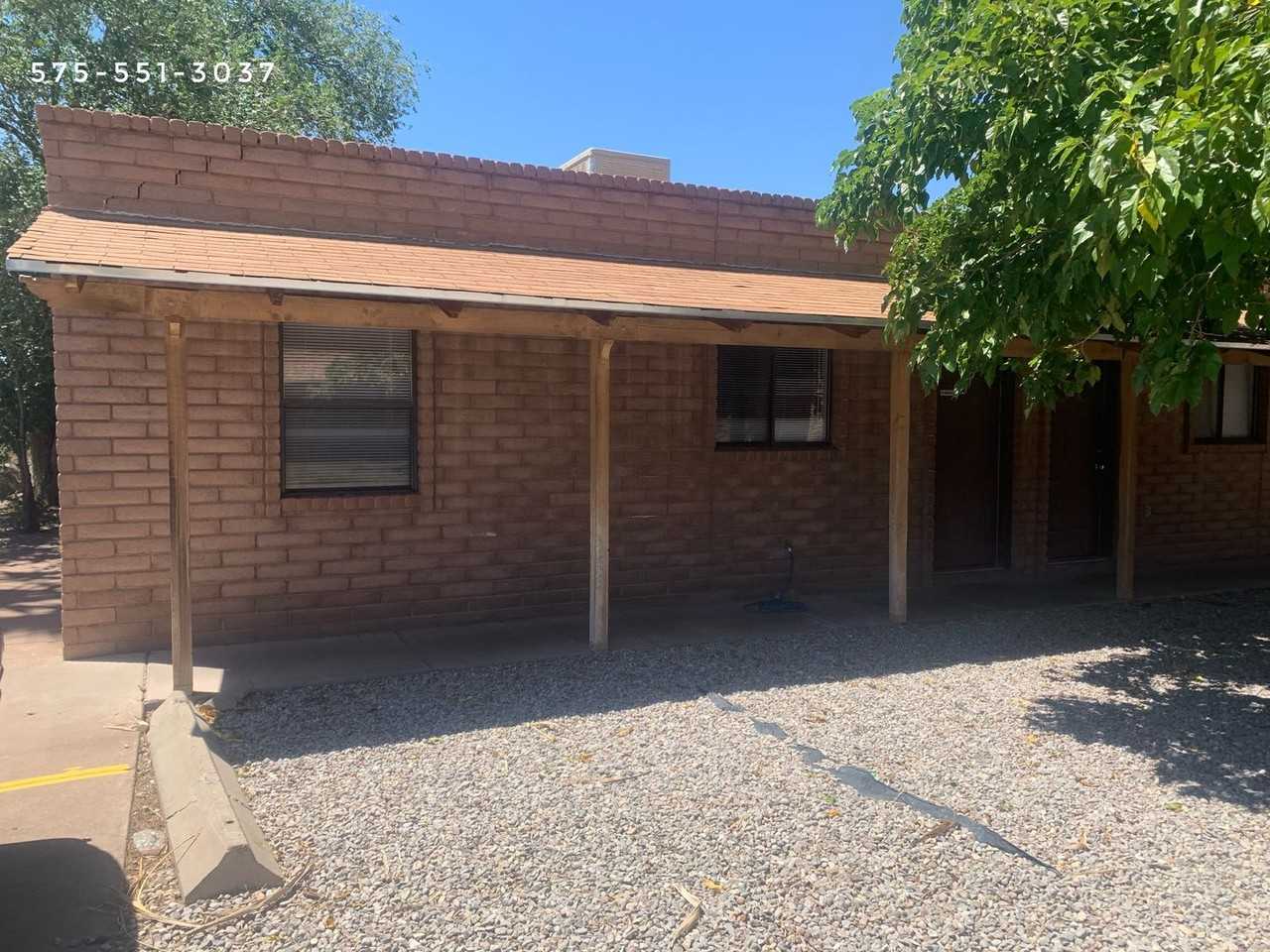 2601 Pecan Dr - Photo 2 of 10