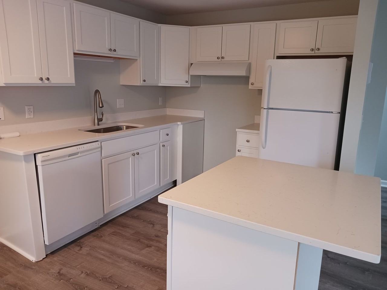 262 262 -264 George Waterman Road - Photo 2 of 7