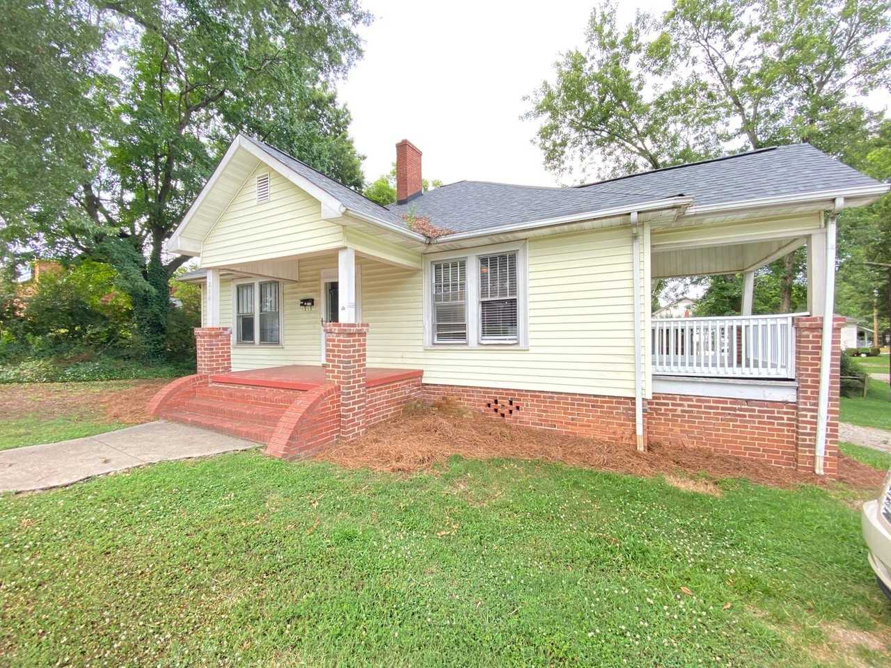 214 E. Center Ave - Photo 2 of 8