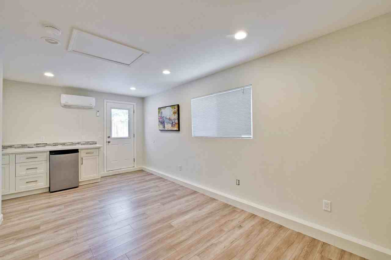 1676 Bluejay Drive #B - Photo 7 of 13