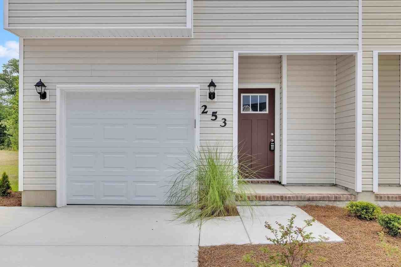 253 Shallowbag Bay Ln - Photo 2 of 26