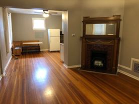 217 E Oak St - Photo 1 of 1
