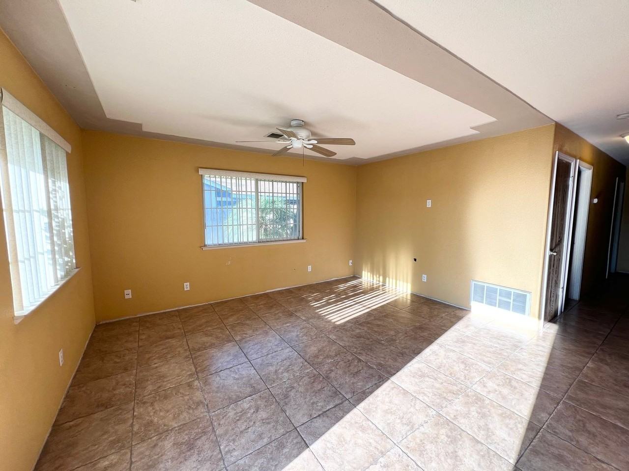 4123 Polk St - Photo 2 of 15