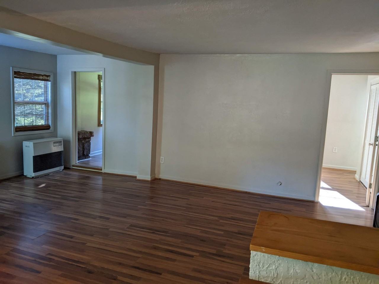 726 Middle Fork Rd - Photo 6 of 32