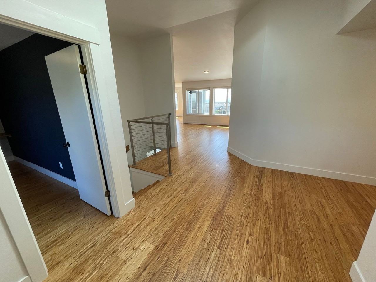 5005 Kingsway - Photo 3 of 46