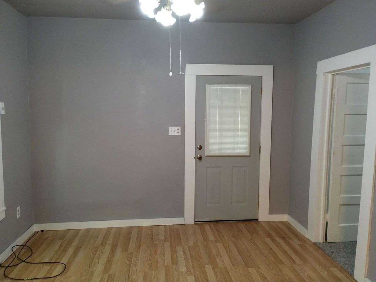 623 Frazier St - Photo 3 of 6