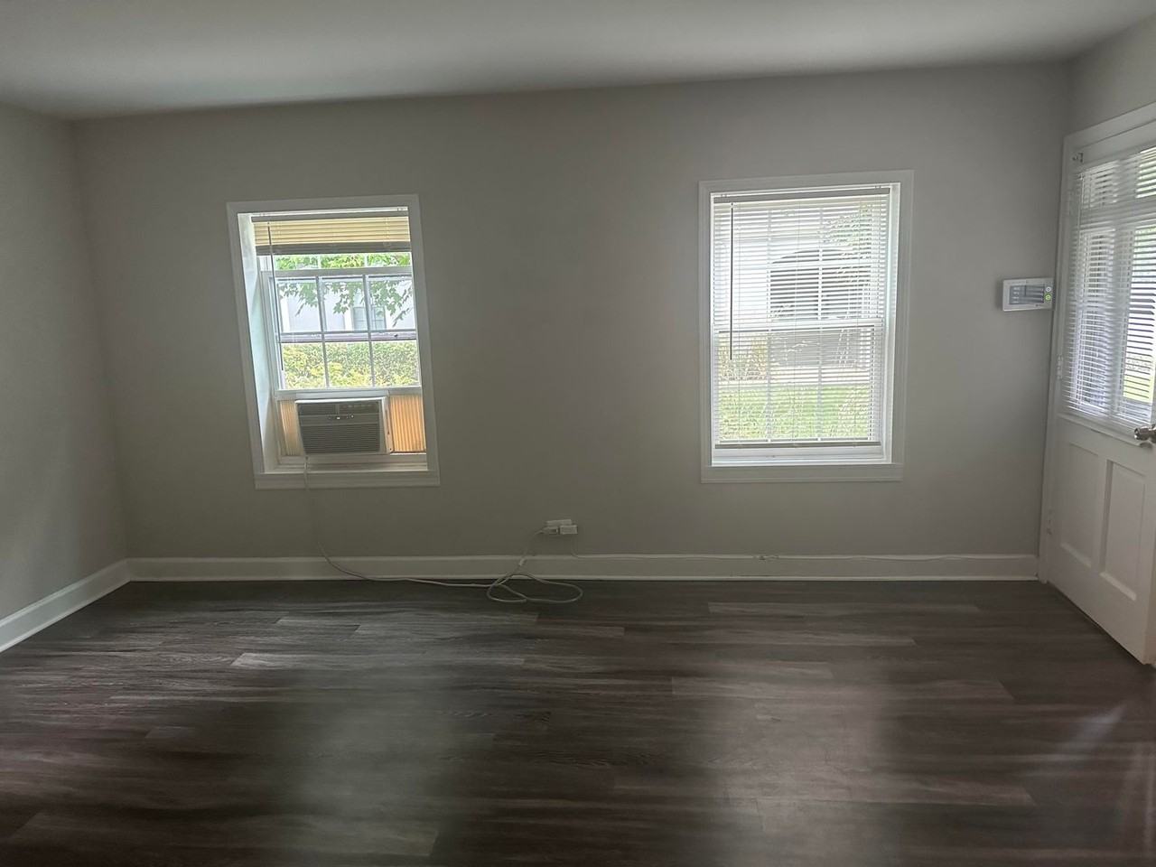 106 E Scranton Ave - Photo 3 of 7