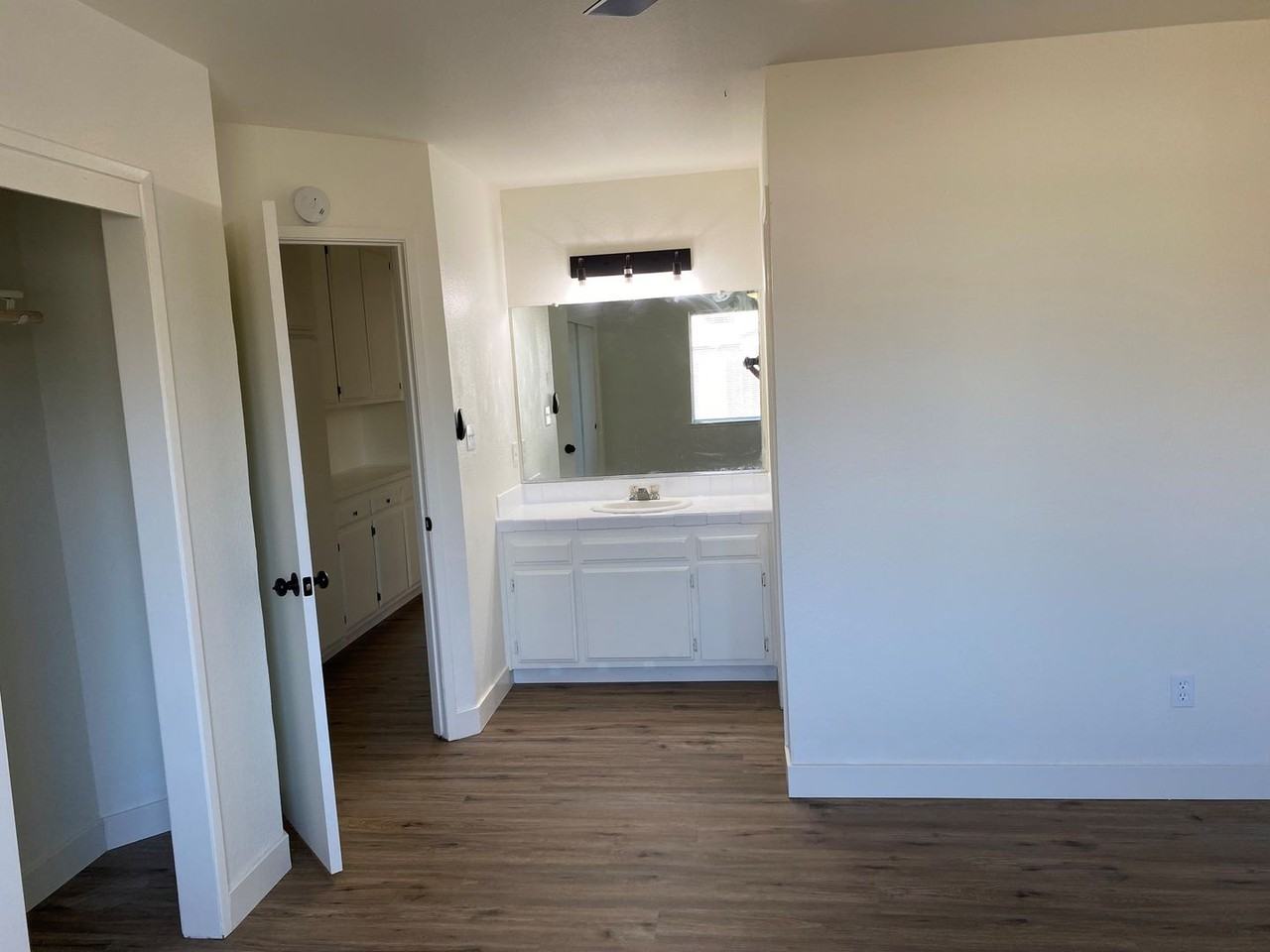 5917 Stone Bridge Ln - Photo 6 of 10