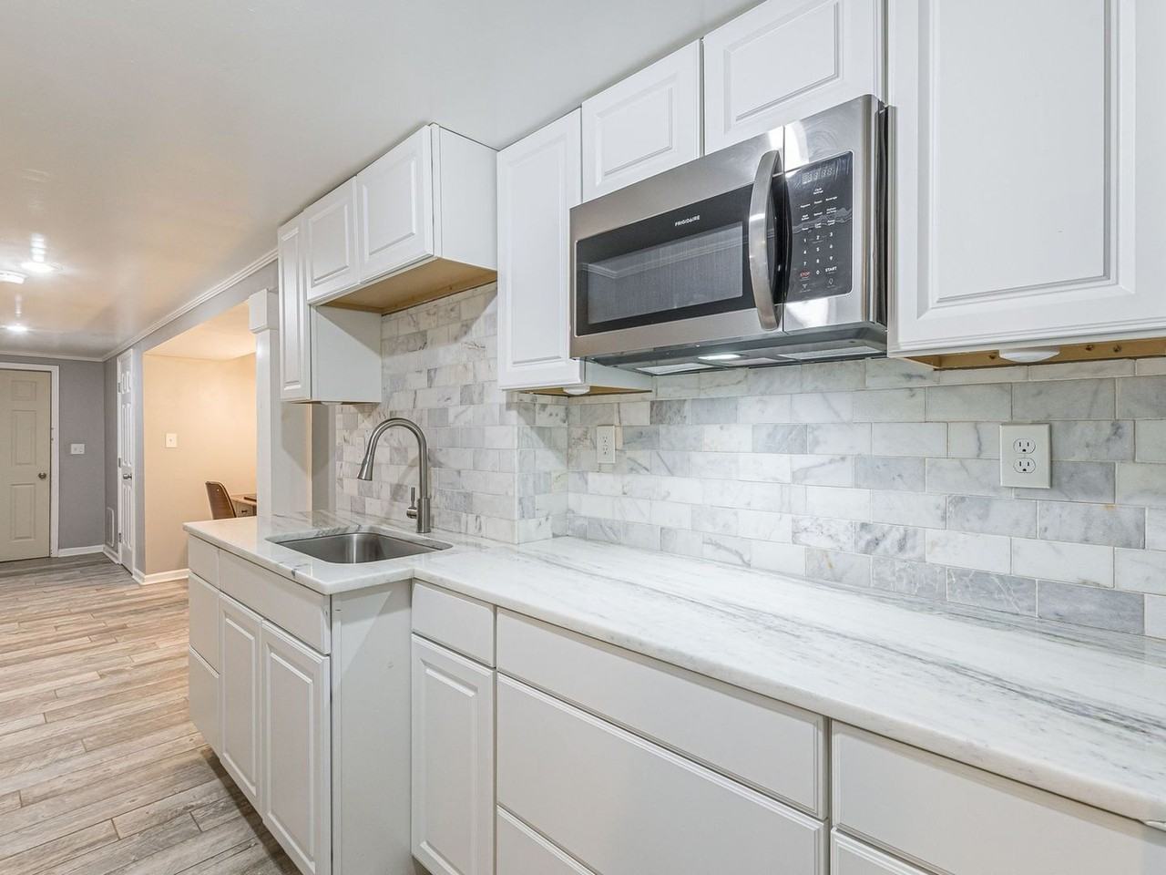 1847 Walker Ave - Photo 6 of 50