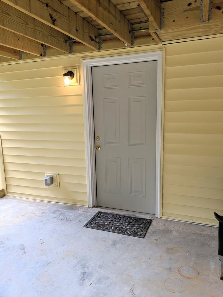 216 216 Alabama Terrace - Photo 3 of 12