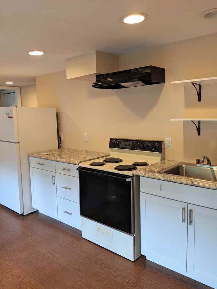 216 216 Alabama Terrace - Photo 5 of 12