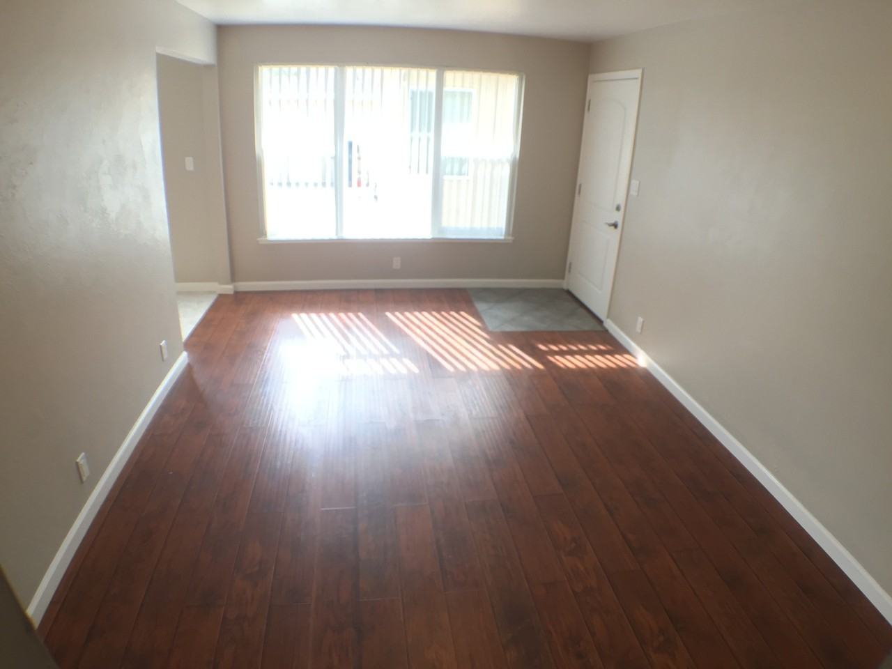 560 N 9th Street - Photo 2 of 7
