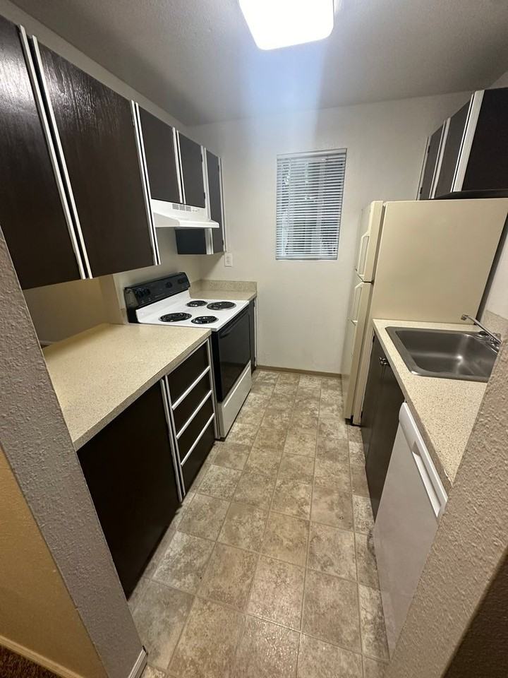 Westwood Apartments - Photo 4 of 30