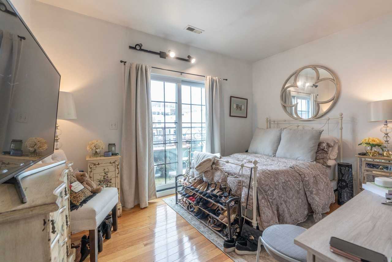 Brandywine Lofts - Photo 6 of 22