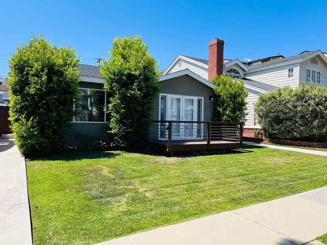 709 Marguerite Avenue - Photo 2 of 34