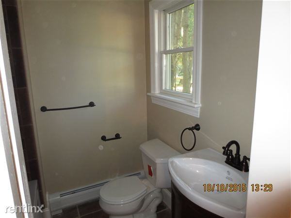 868 Ten Road Road - Photo 3 of 10