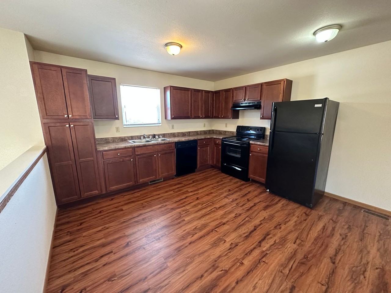 Stoneridge Estates - Photo 6 of 23