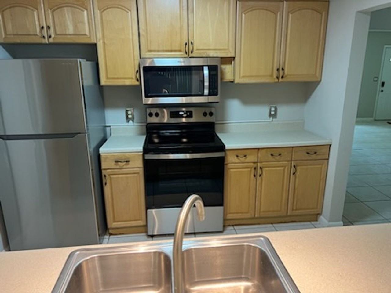 1421 Ridgecrest Rd - Photo 5 of 20