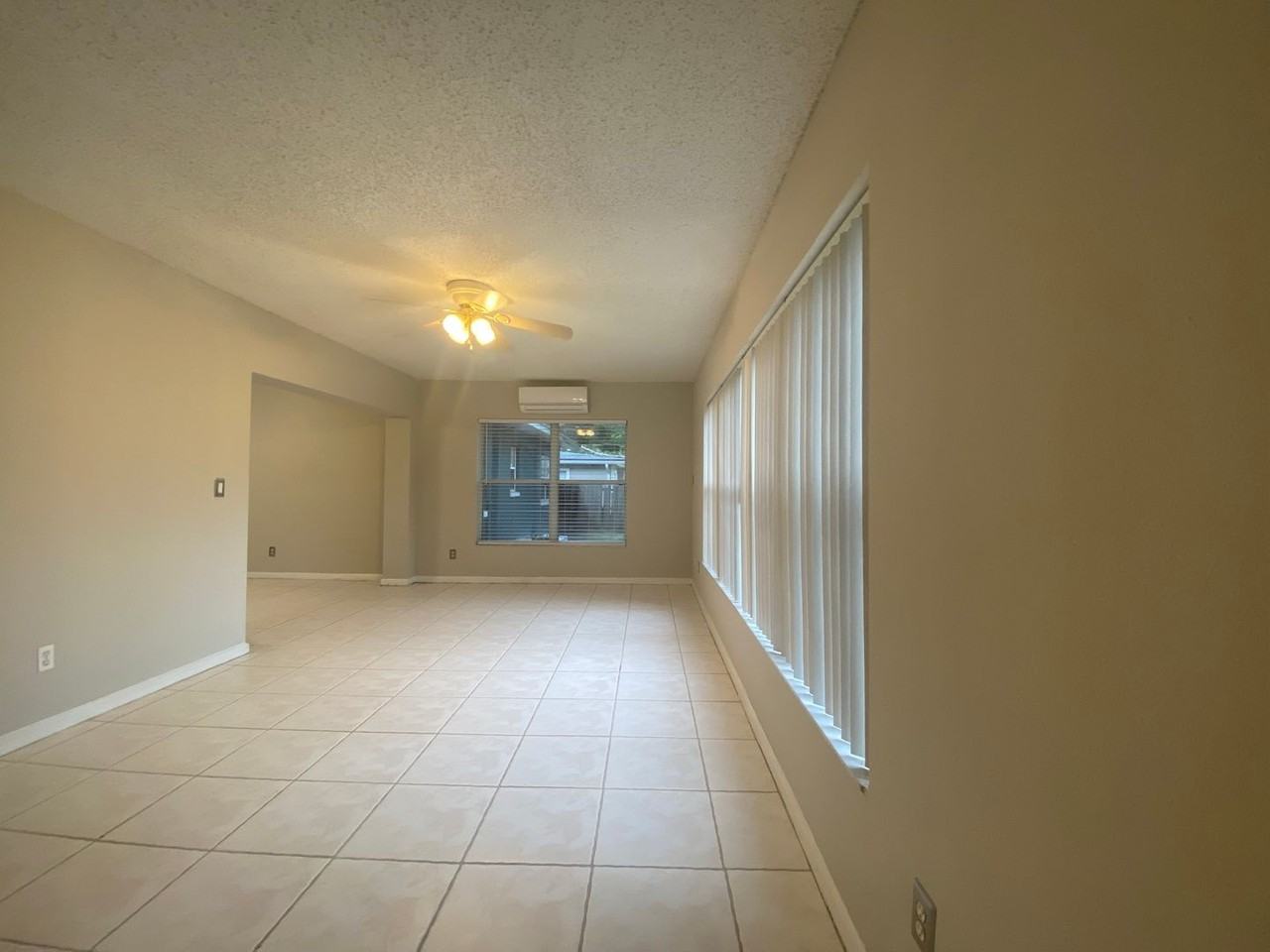 1421 Ridgecrest Rd - Photo 6 of 20