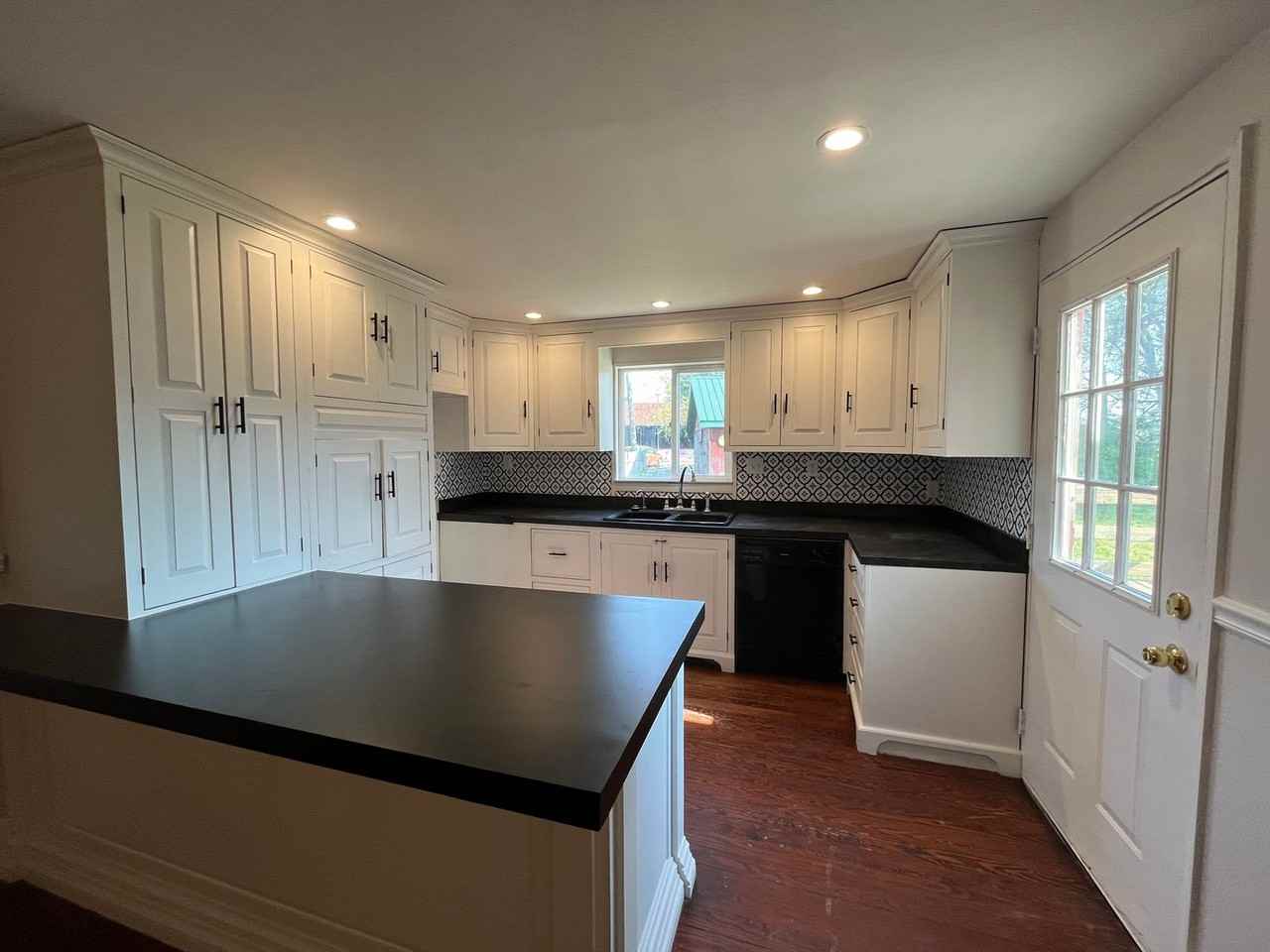 4 Waterworks Rd - Photo 3 of 12