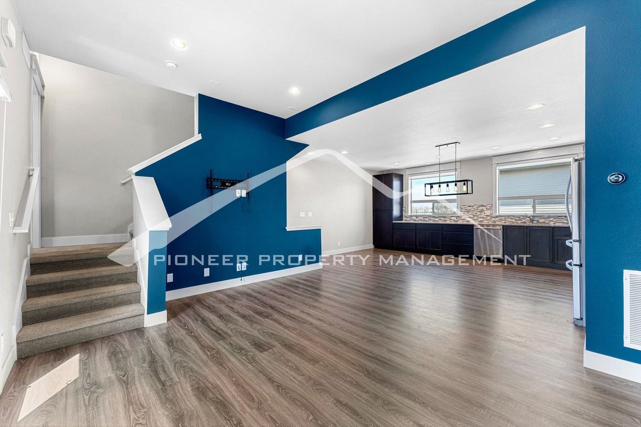 7929 E 54th Pl - Photo 2 of 18