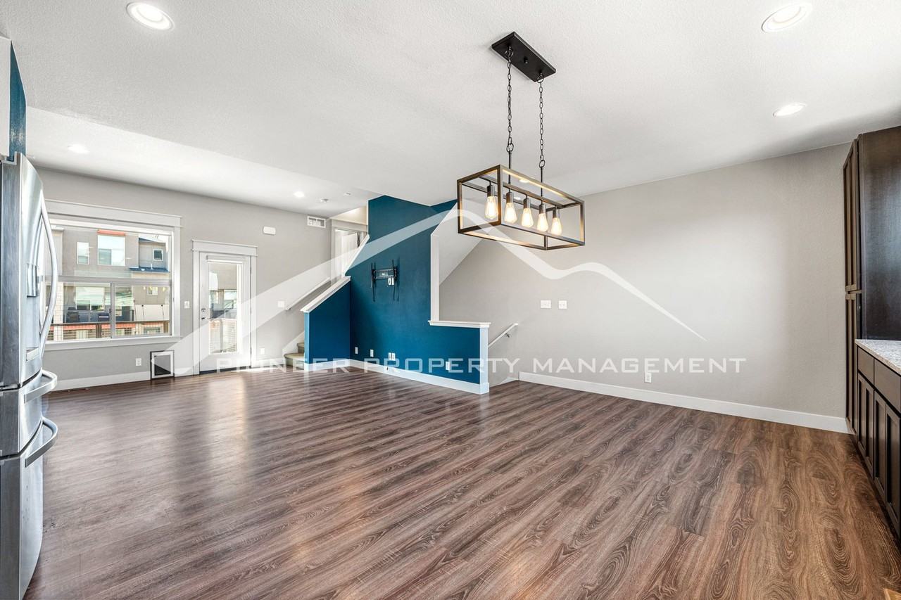 7929 E 54th Pl - Photo 4 of 18