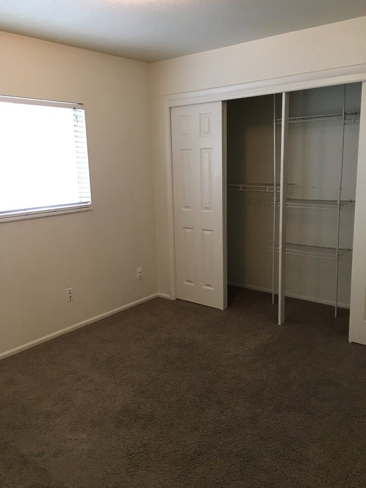 2065 California Ave #D - Photo 3 of 15