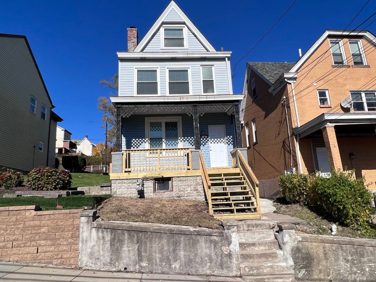 2513 Spring St - Photo 3 of 27