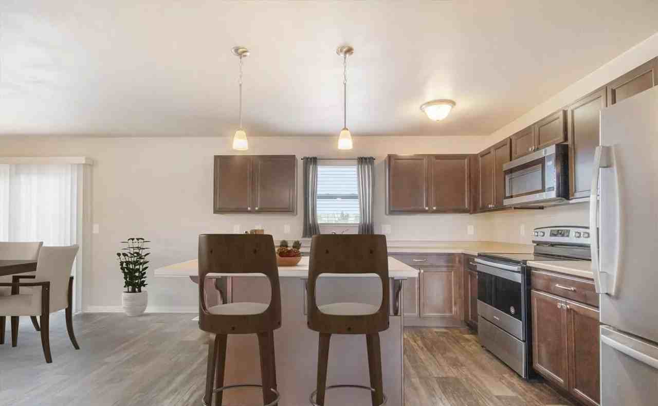 16524 Bedington Dr - Photo 2 of 20