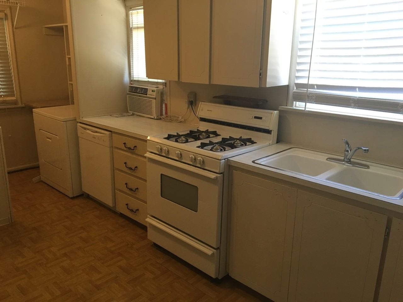 1330 N 800 W - Photo 2 of 10