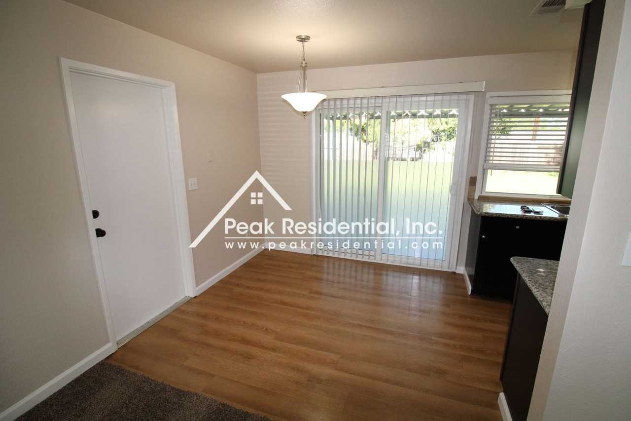 7409 Cushman Ct - Photo 4 of 18