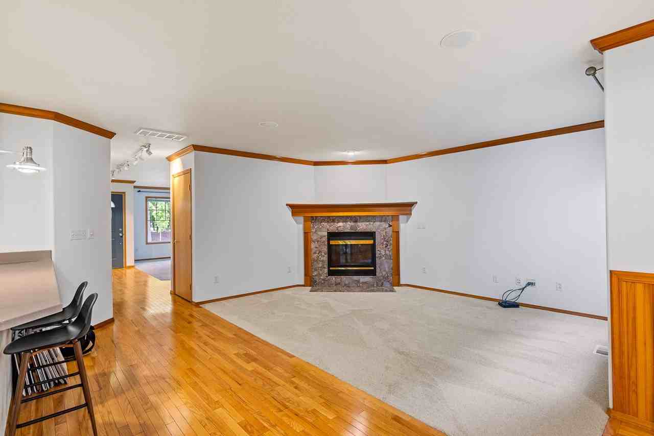 34518 Se Linden Loop - Photo 3 of 18