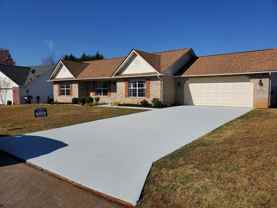 370 Headrickview Dr - Photo 1 of 1